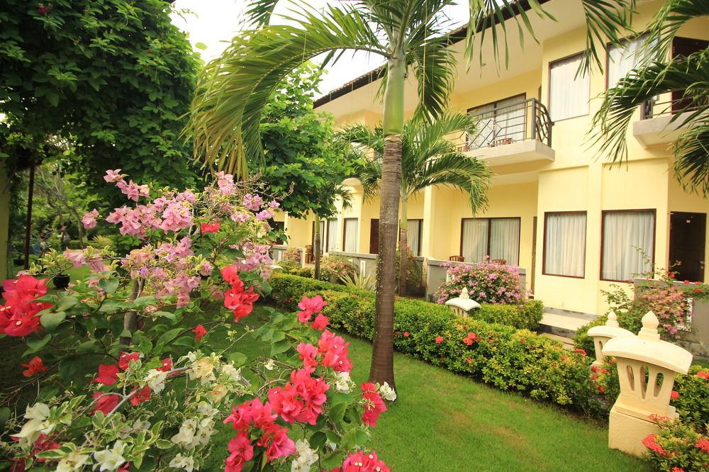 Rossa Garden Hotel Candi Dasa  Exterior photo