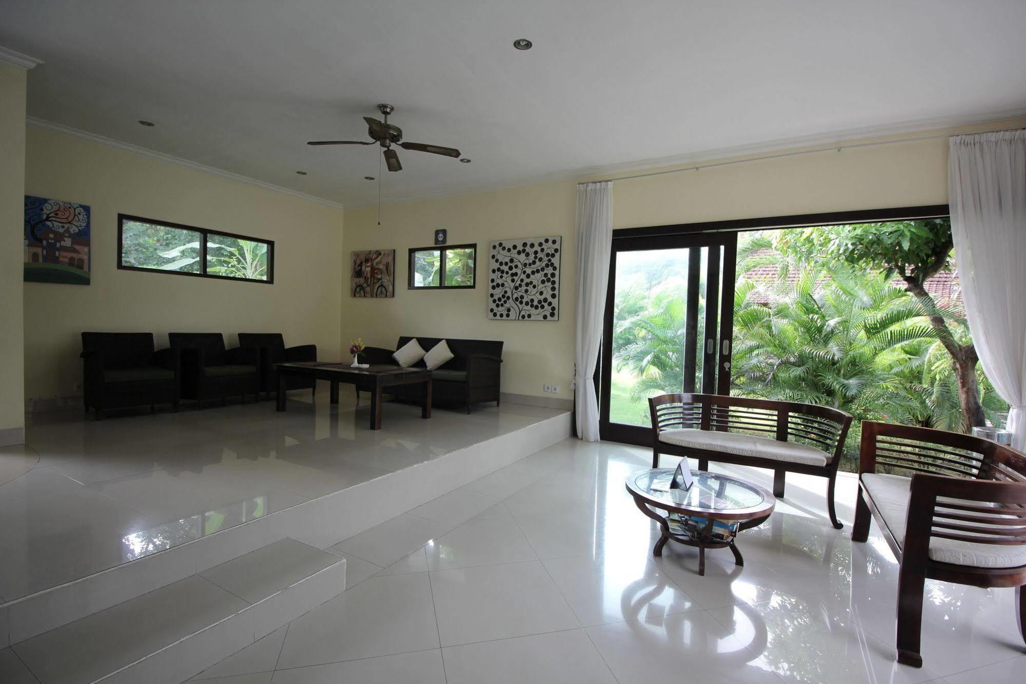 Rossa Garden Hotel Candi Dasa  Exterior photo