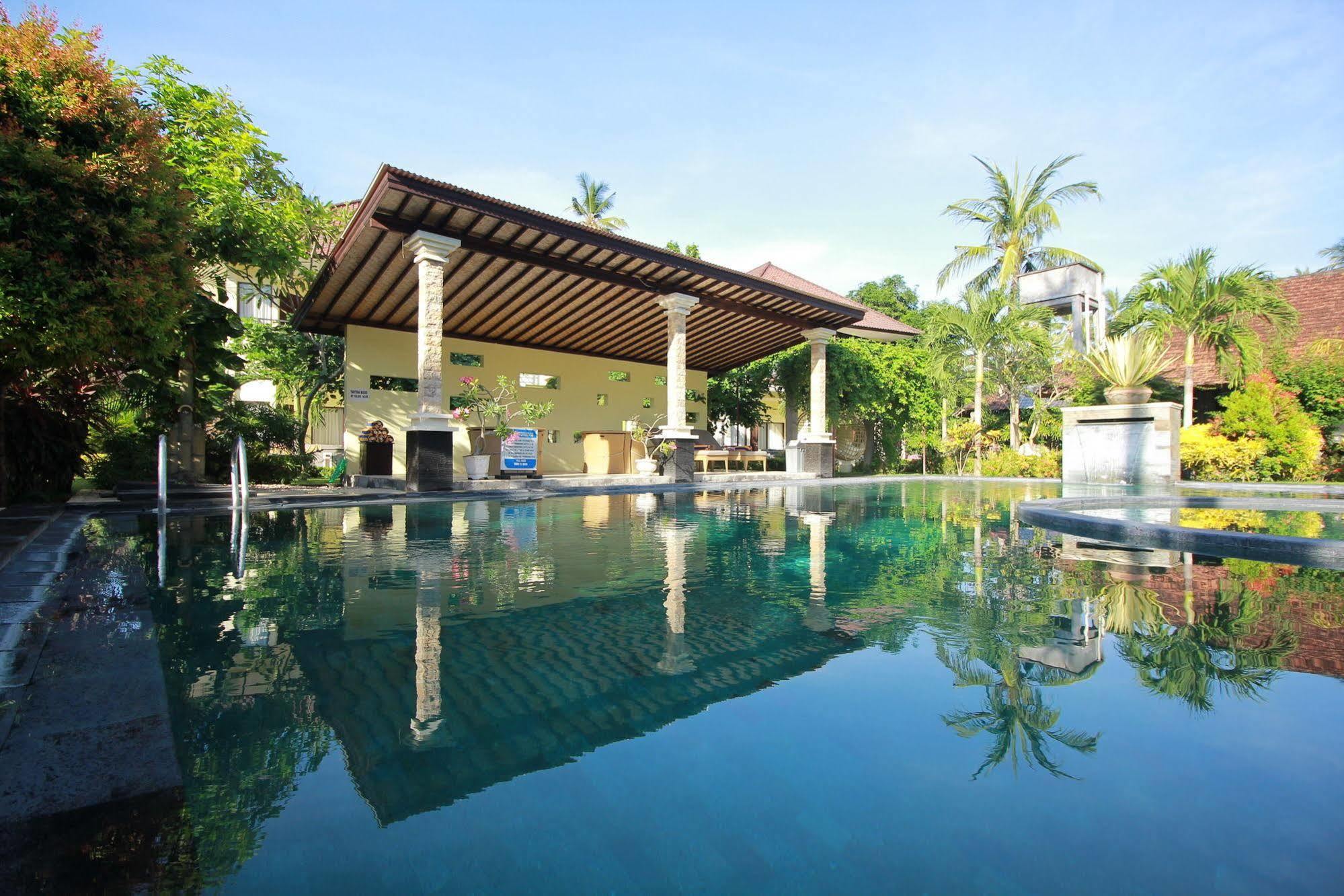 Rossa Garden Hotel Candi Dasa  Exterior photo